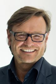 Jürgen Pfeiffer - Foto 1